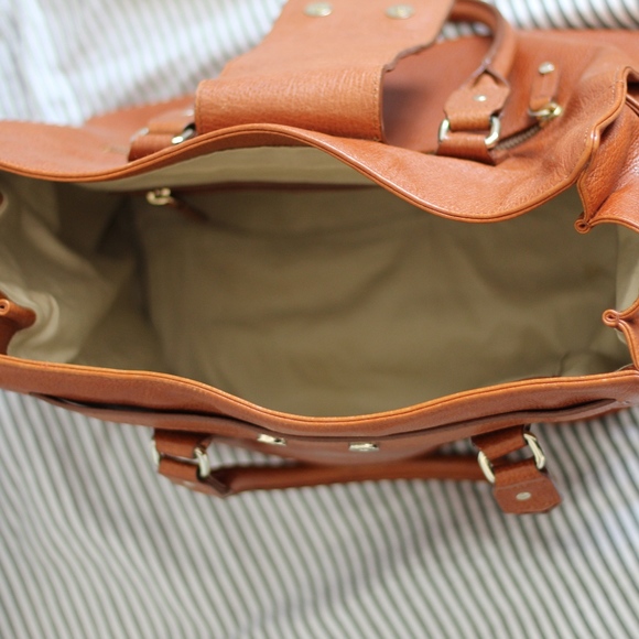 Calvin Klein leather bag - Picture 7 of 8